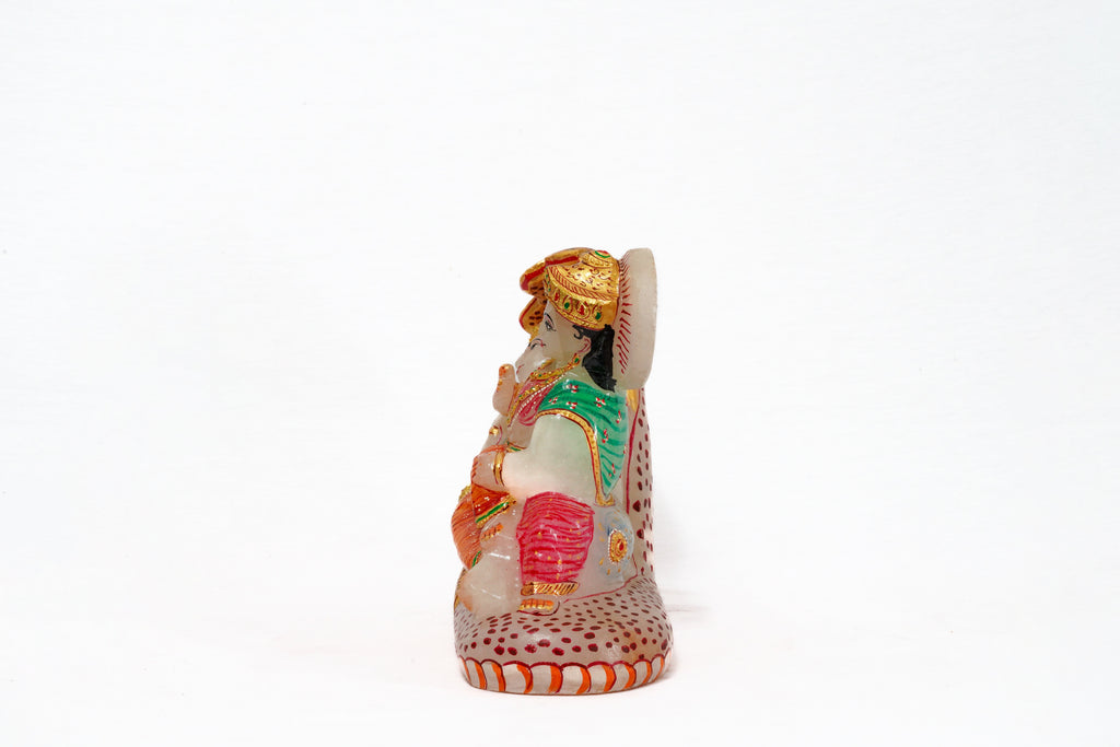 White Quartz Vishnuji And Laxmiji Murti 1